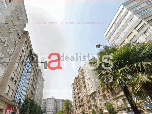 Piso en venta en Lavadores, Vigo
