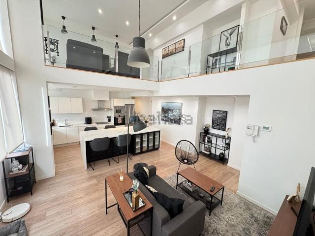 Dúplex en venta en Lavadores, Vigo