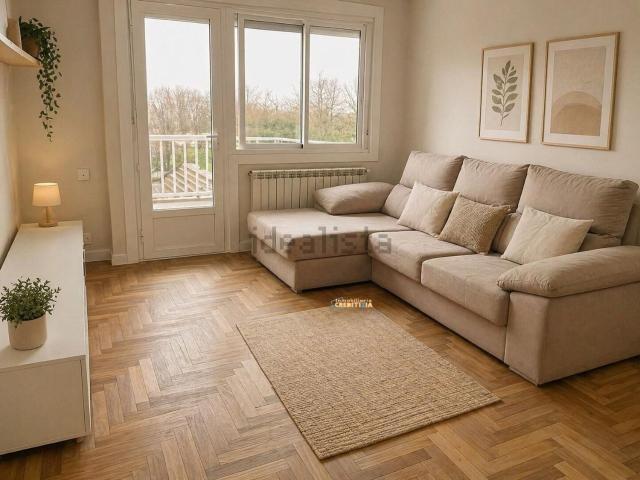 Piso en venta en Teis, Vigo
