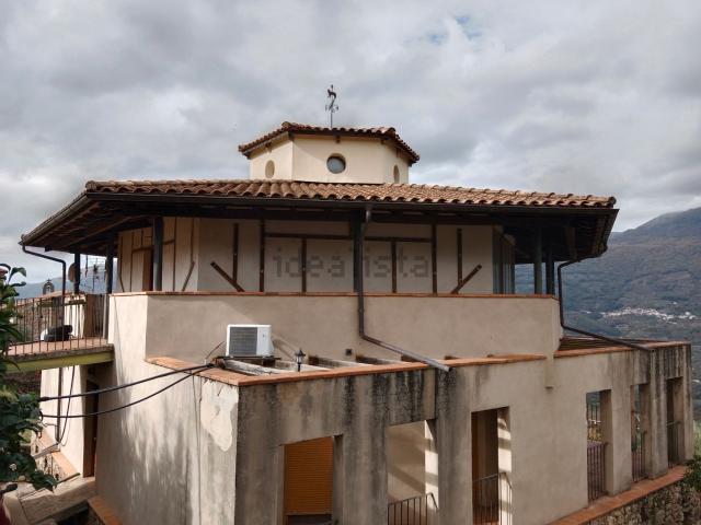 Piso en venta en Valdastillas, Extremadura