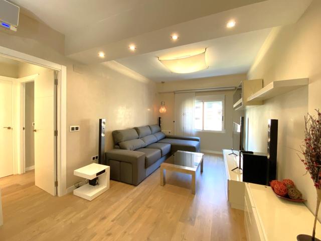 Apartamento en alquiler en Valencia, Albors