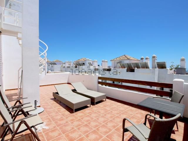 Dúplex en venta en Valle Romano, Costa del Sol Occidental