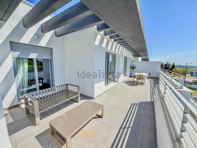 Ático en venta en Valle Romano, Estepona