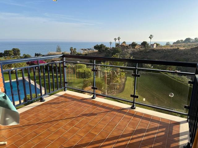 Piso en alquiler en Benajarafe, La Axarquía