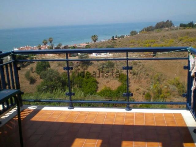 Ático en alquiler en Benajarafe, La Axarquía