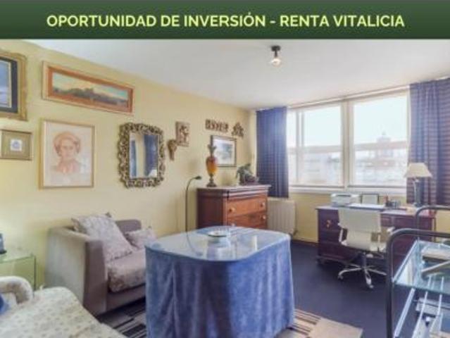 Piso en venta en Barrio das Flores, A Coruña