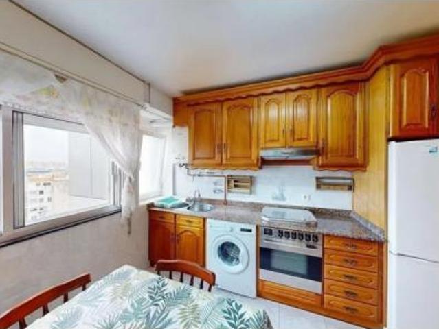 Piso en venta en Os Castros, A Coruña