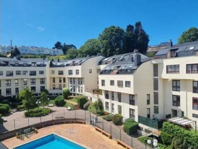 Piso en venta en Os Castros, A Coruña