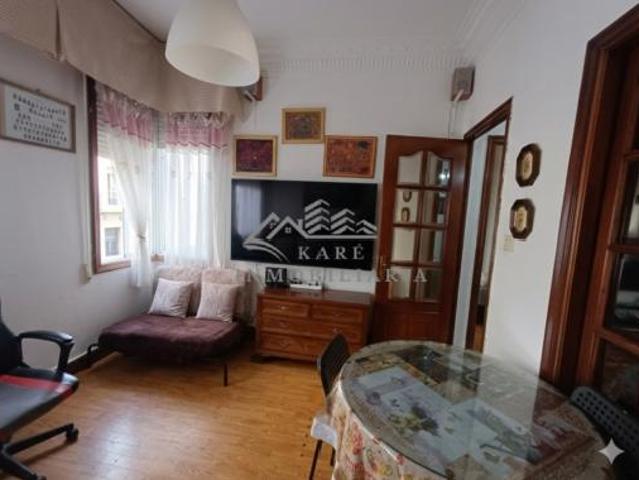 Piso en venta en Os Mallos, A Coruña