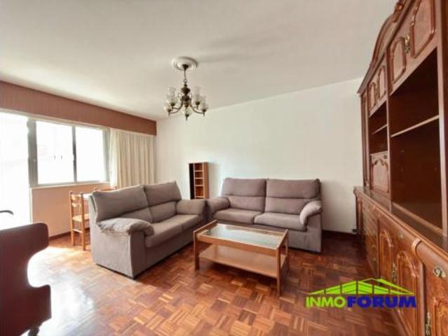 Piso en venta en Os Mallos, A Coruña