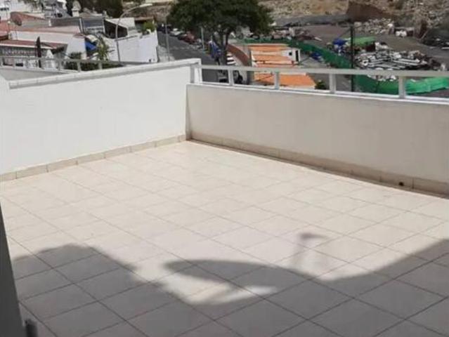 Piso en venta en San Eugenio Alto, Adeje