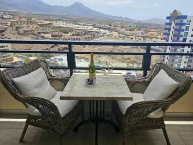 Piso en venta en Playa Paraíso, Adeje