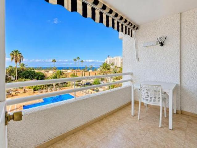 Piso en venta en San Eugenio Bajo, Adeje