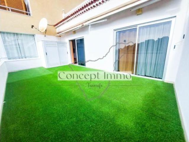 Piso en venta en San Eugenio Alto, Adeje