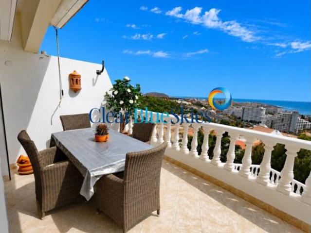 Piso en venta en San Eugenio Alto, Adeje