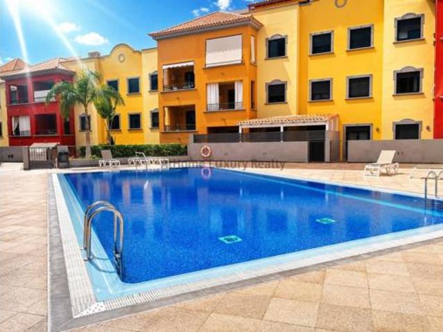 Piso en venta en Los Olivos, Adeje