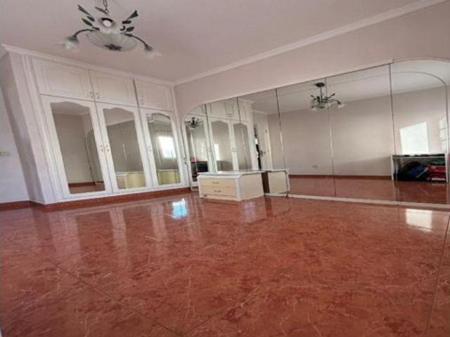 Piso en venta en Los Olivos, Adeje