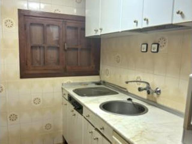 Piso en venta en Barrio de Jóse Gómez Briz, Aguilar De Campoo