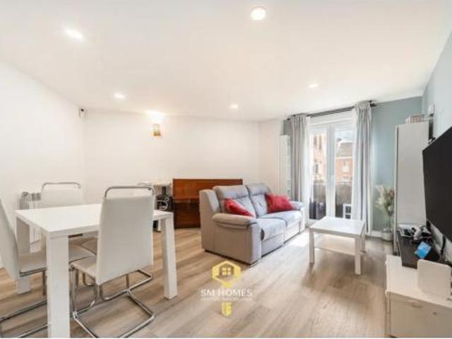 Piso en venta en Ajalvir, Madrid