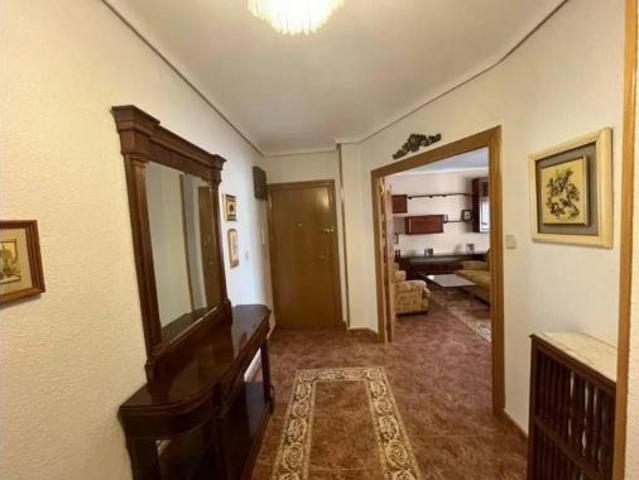 Piso en venta en Distrito 2, Albacete