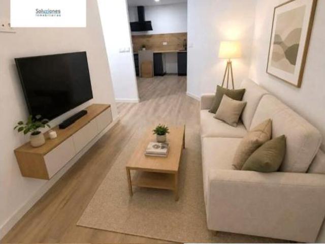 Piso en venta en Distrito 2, Albacete
