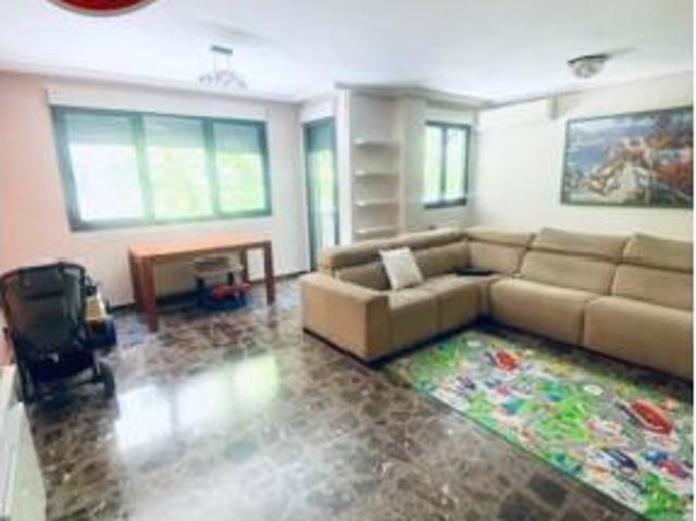 Piso en venta en Distrito 4, Albacete