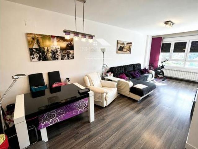 Piso en venta en Distrito 4, Albacete
