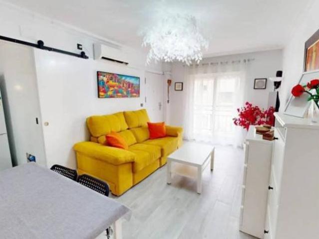 Piso en venta en Alcalá de Guadaíra, Sevilla