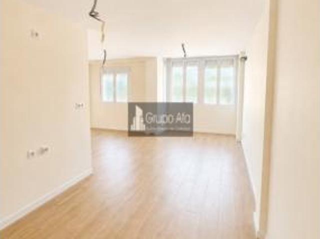 Piso en venta en Alcalá De Guadaíra, Andalucía