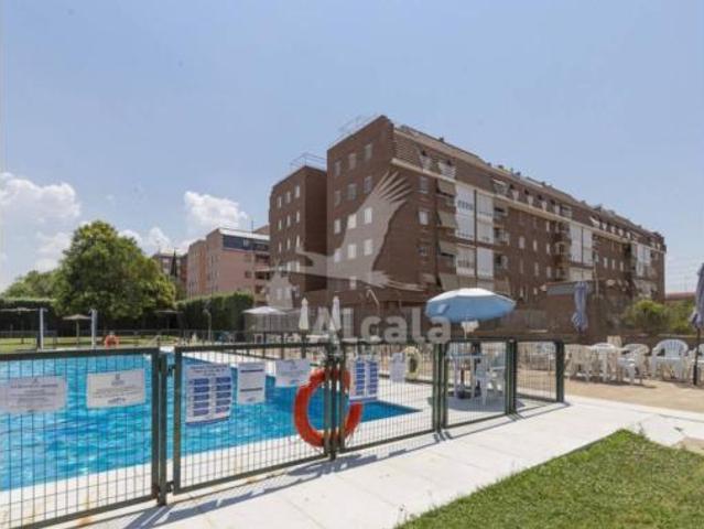 Piso en venta en Distrito V, Alcalá De Henares