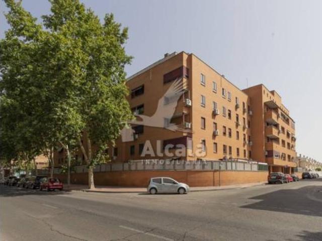 Piso en venta en Distrito IV, Alcalá De Henares