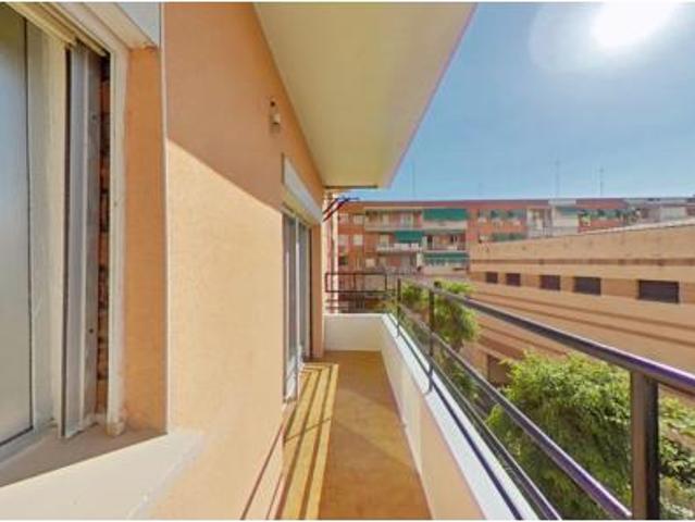 Piso en venta en Distrito III, Alcalá De Henares