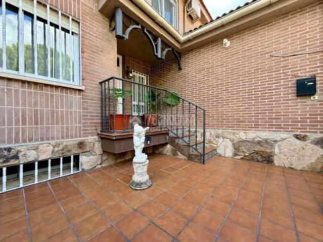 Piso en venta en Distrito V, Alcalá De Henares