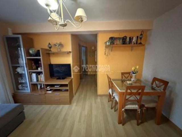 Piso en venta en Distrito V, Alcalá De Henares