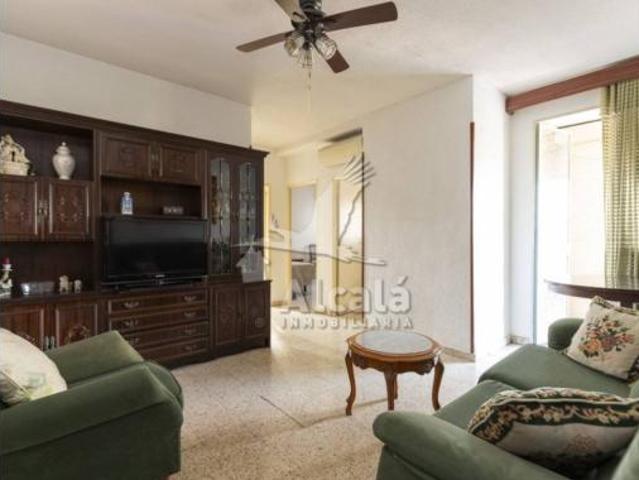 Piso en venta en Distrito V, Alcalá De Henares