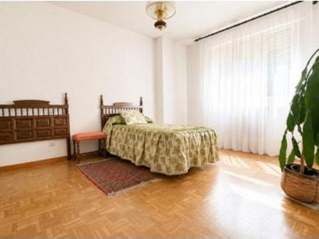 Piso en venta en Distrito V, Alcalá De Henares