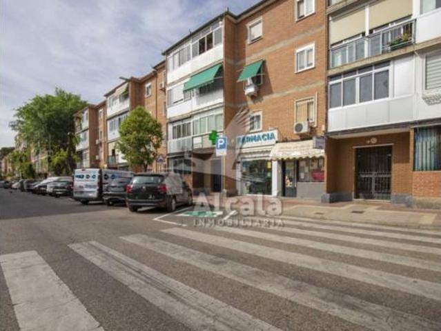 Piso en venta en Distrito II, Alcalá De Henares
