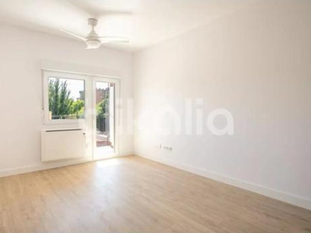 Piso en venta en Distrito II, Alcalá De Henares