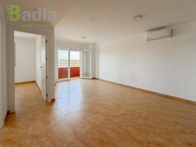 Piso en venta en Alcarràs, Lleida