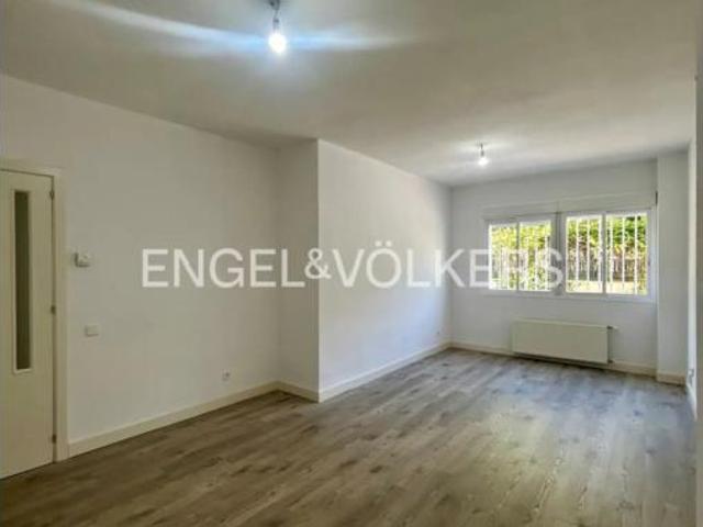Piso en venta en Valdelasfuentes, Alcobendas