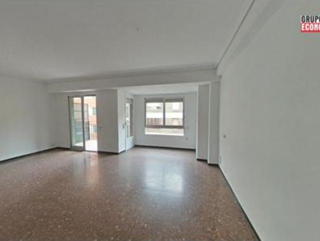 Piso en venta en l'Eixample, l'Alcoià