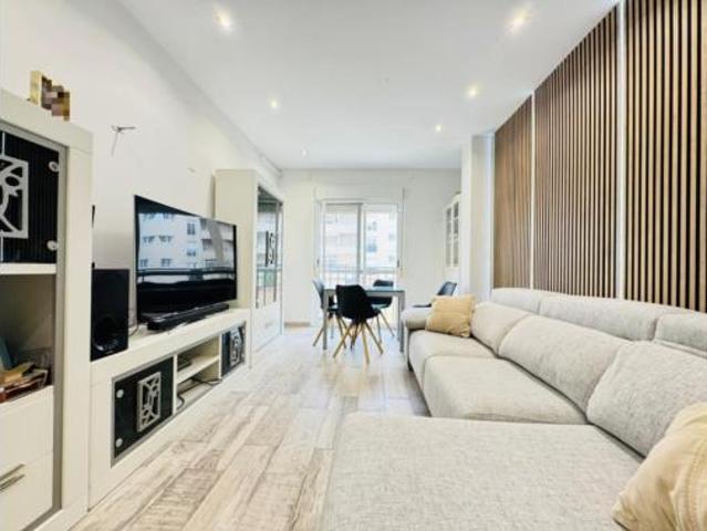 Piso en venta en San Bernabé, Campo de Gibraltar
