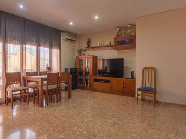 Piso en venta en Algemesí, València / Valencia