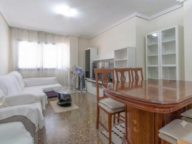 Piso en venta en la Ribera Alta, Valencia