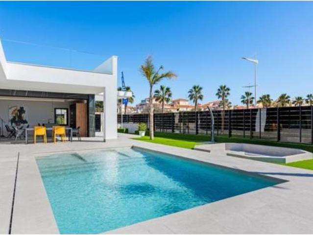 Piso en venta en Algorfa, Alacant / Alicante