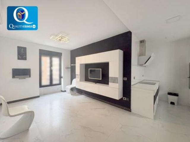 Piso en venta en Diputació, l'Alacantí