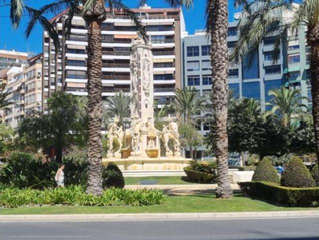 Piso en venta en Alicante, Nostra Senyora de Gràcia