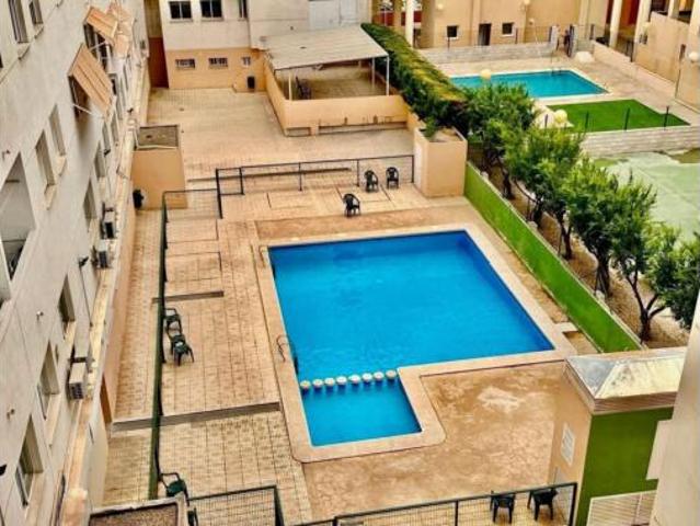 Piso en venta en Quatre-centes Vivendes, l'Alacantí