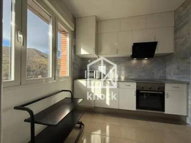 Piso en venta en Morea / Moreda, Aller