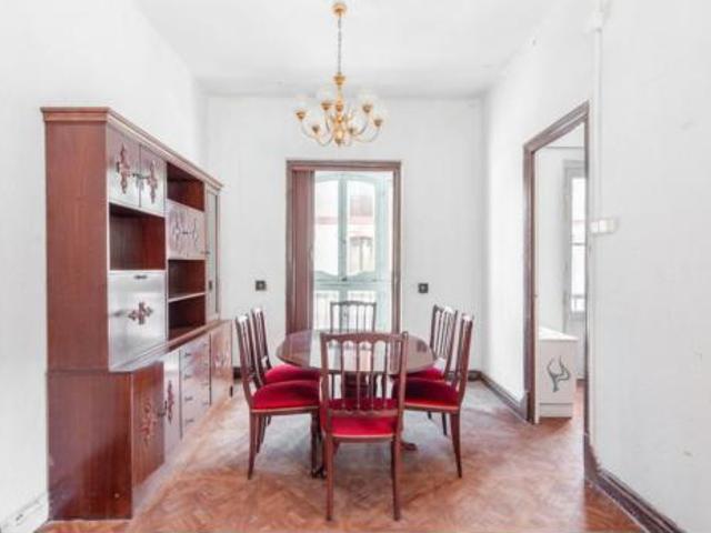 Piso en venta en Morea / Moreda, Aller